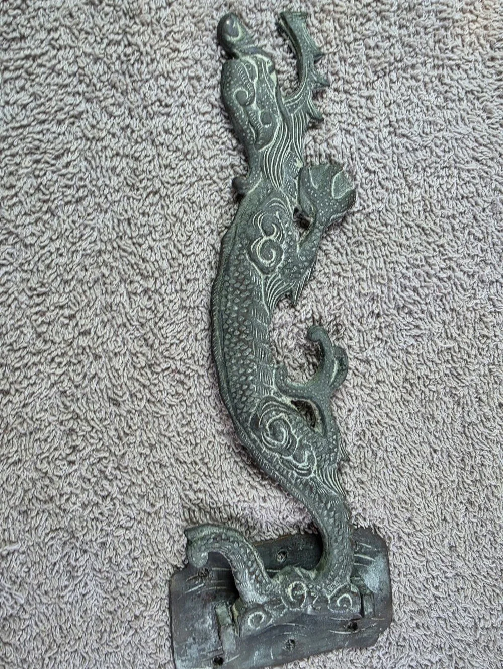 Vintage Dragon Swival Hook